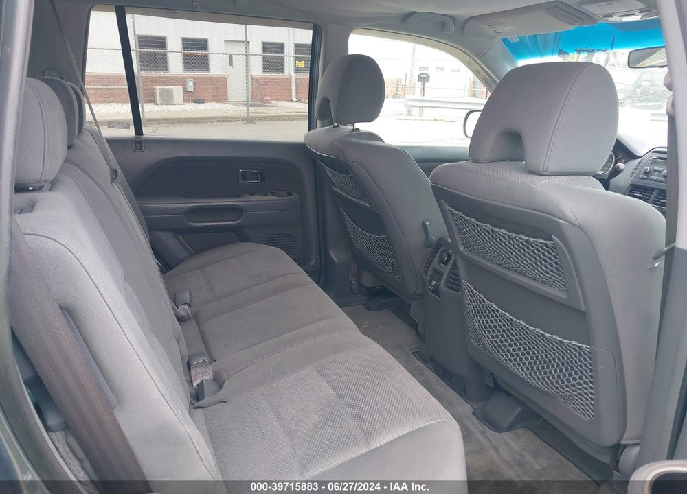 2007 HONDA PILOT EX VIN: 2HKYF18457H534011