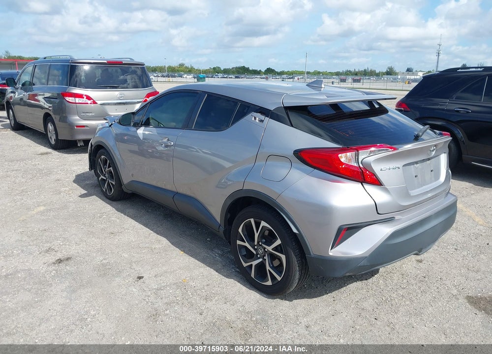 2018 TOYOTA C-HR XLE VIN: JTNKHMBX3J1009916