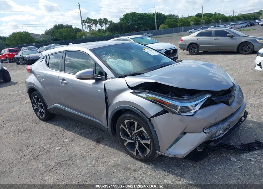 2018 TOYOTA C-HR XLE VIN: JTNKHMBX3J1009916