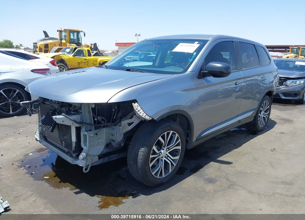 2018 MITSUBISHI OUTLANDER ES VIN: JA4AD2A36JZ009256