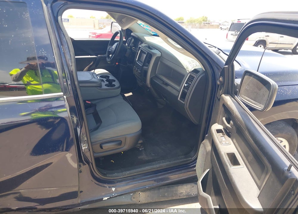 2014 RAM 1500 EXPRESS VIN: 3C6RR6KT0EG264255