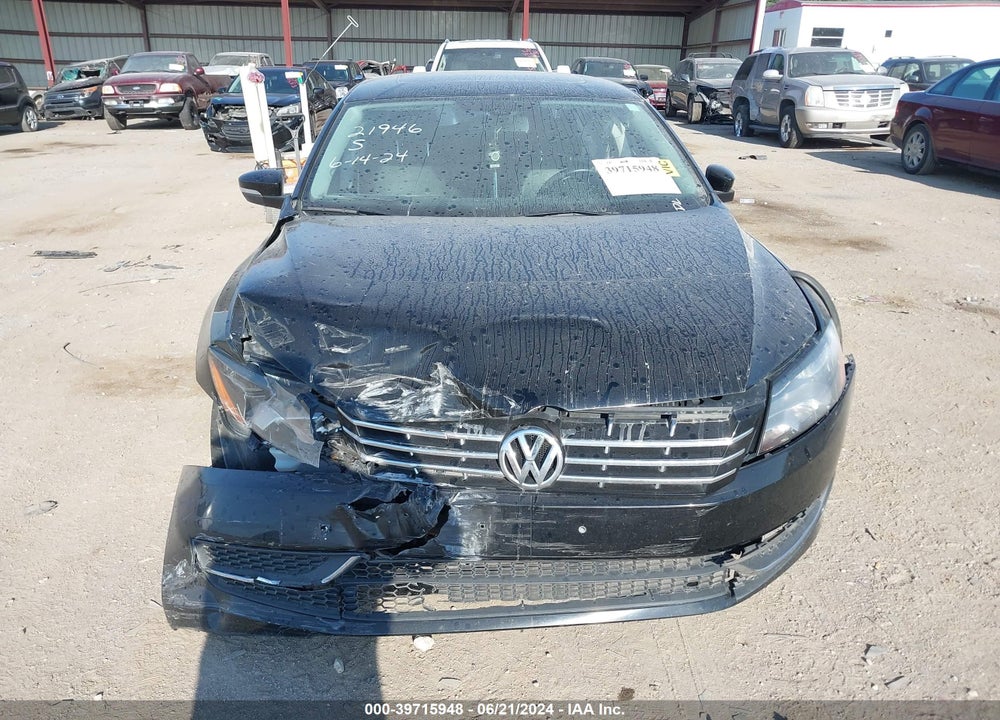 2015 VOLKSWAGEN PASSAT 2.0L TDI SE VIN: 1VWBV7A38FC095892