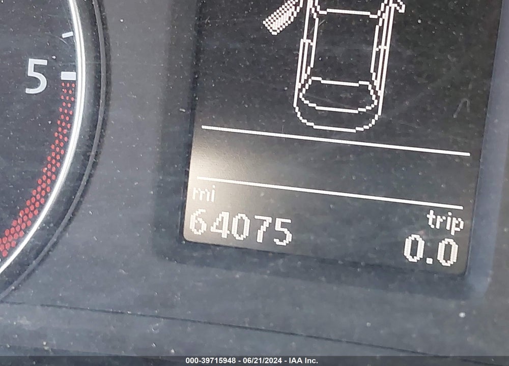2015 VOLKSWAGEN PASSAT 2.0L TDI SE VIN: 1VWBV7A38FC095892