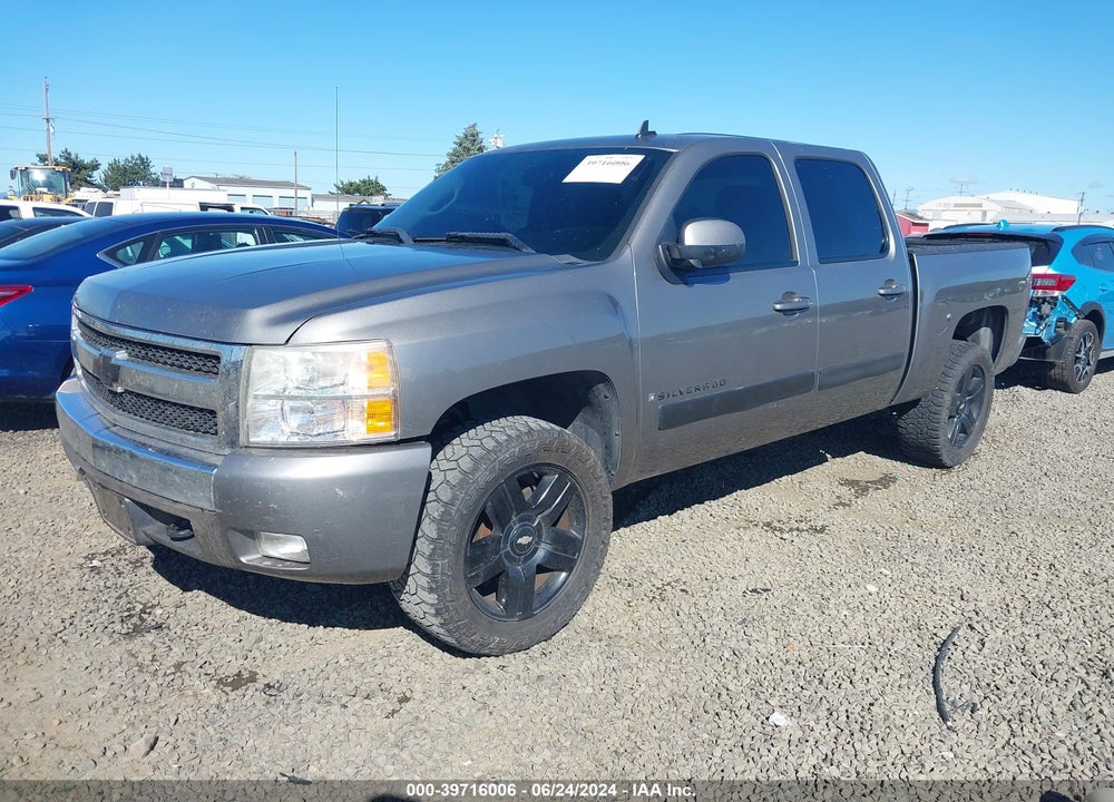 2008 CHEVROLET SILVERADO 1500 LT1 VIN: 3GCEC13J18G118931