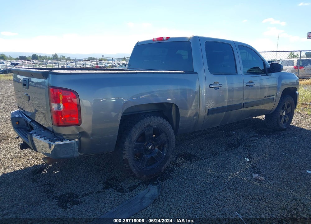 2008 CHEVROLET SILVERADO 1500 LT1 VIN: 3GCEC13J18G118931