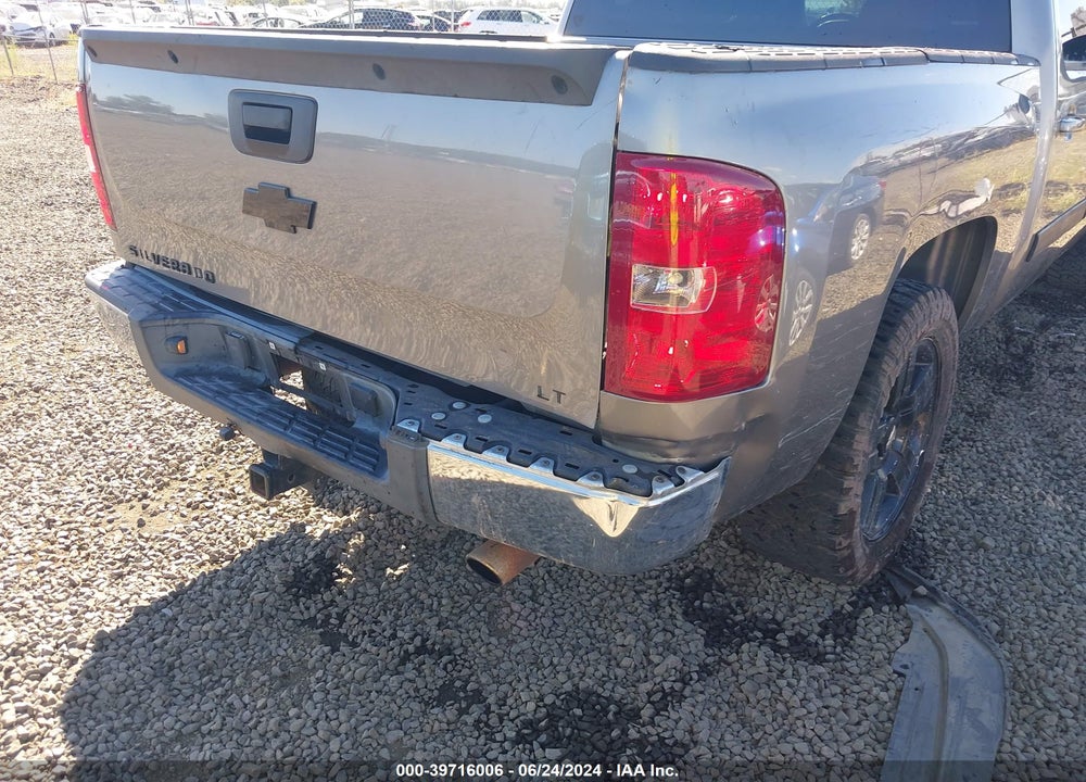 2008 CHEVROLET SILVERADO 1500 LT1 VIN: 3GCEC13J18G118931