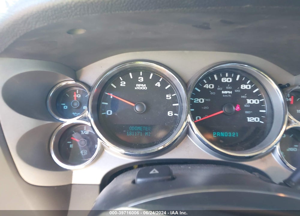 2008 CHEVROLET SILVERADO 1500 LT1 VIN: 3GCEC13J18G118931