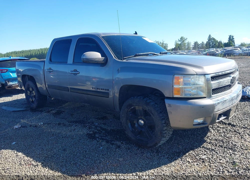 2008 CHEVROLET SILVERADO 1500 LT1 VIN: 3GCEC13J18G118931