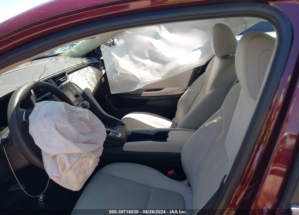 2019 HONDA INSIGHT LX VIN: 19XZE4F12KE017411