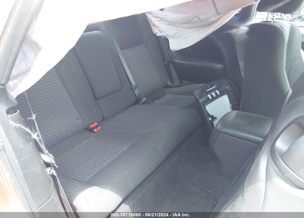 2016 DODGE CHALLENGER SXT VIN: 2C3CDZAG8GH289964