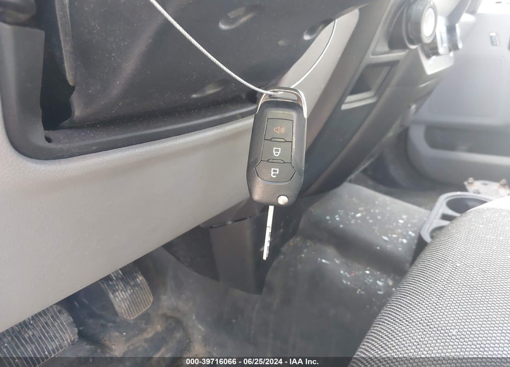 2019 FORD F-150 XL VIN: 1FTFX1E54KKE17483