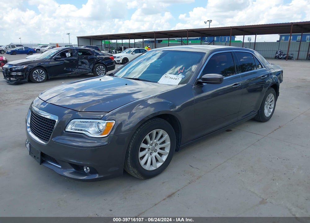 2014 CHRYSLER 300 VIN: 2C3CCAAG5EH355355