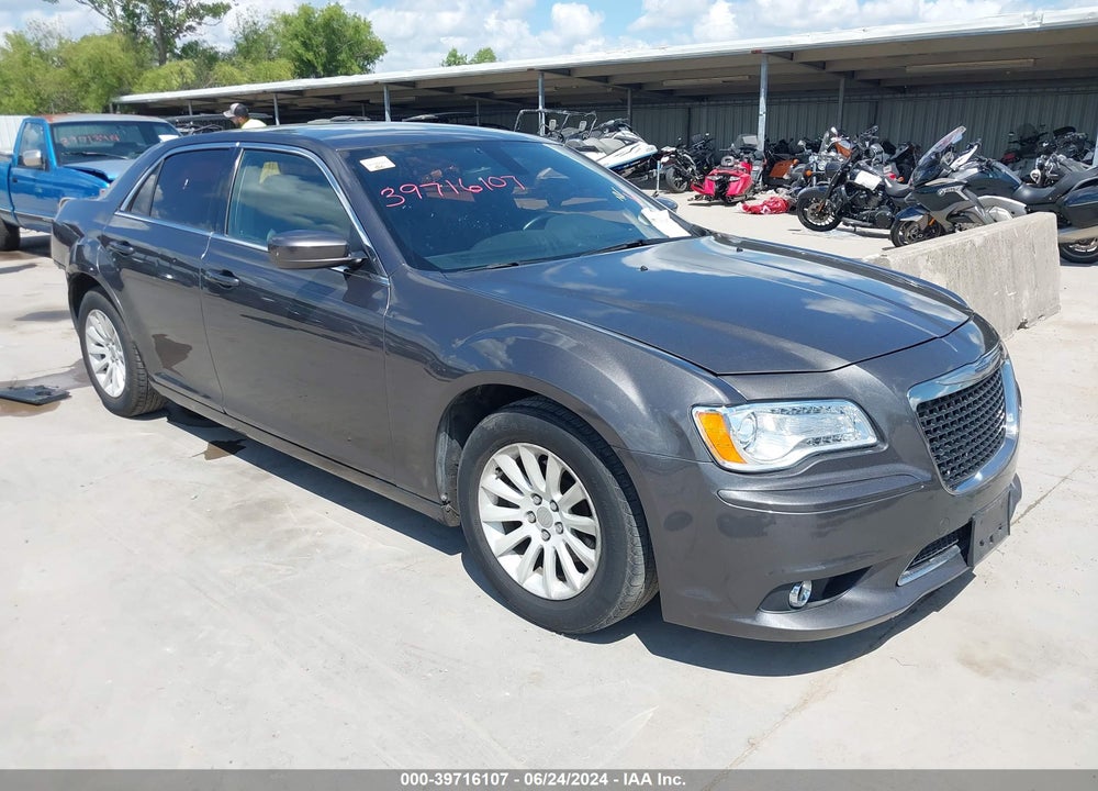 2014 CHRYSLER 300 VIN: 2C3CCAAG5EH355355