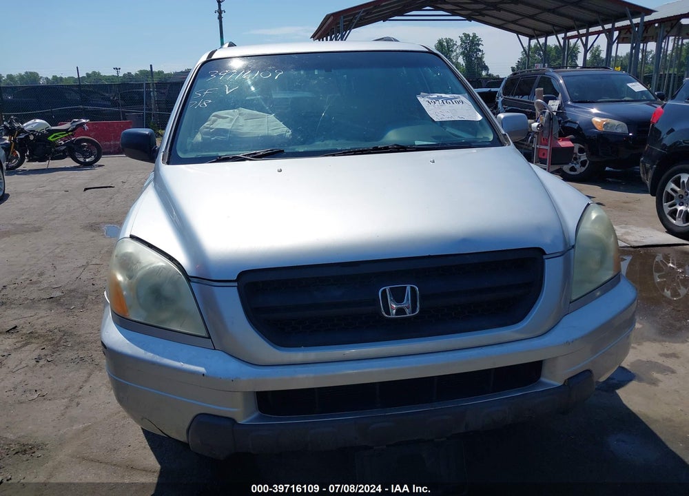 2005 HONDA PILOT VIN: 5FNYF18425B039566