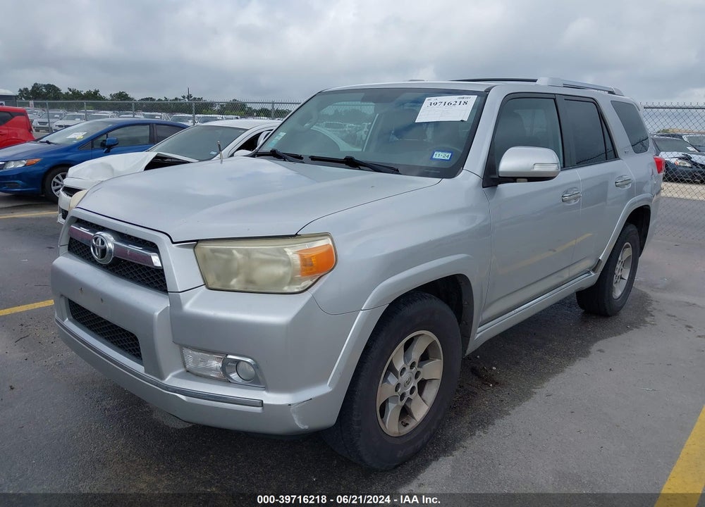 2010 TOYOTA 4RUNNER SR5 V6 VIN: JTEZU5JR2A5011846