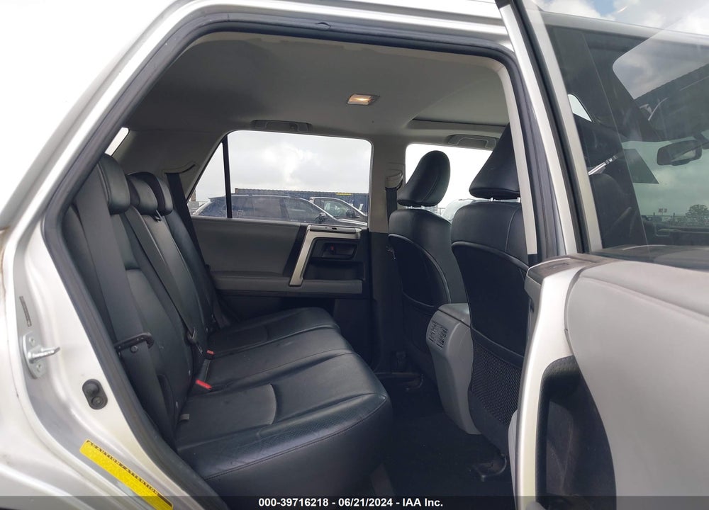 2010 TOYOTA 4RUNNER SR5 V6 VIN: JTEZU5JR2A5011846