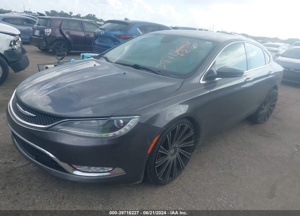 2015 CHRYSLER 200 C VIN: 1C3CCCCG7FN633688