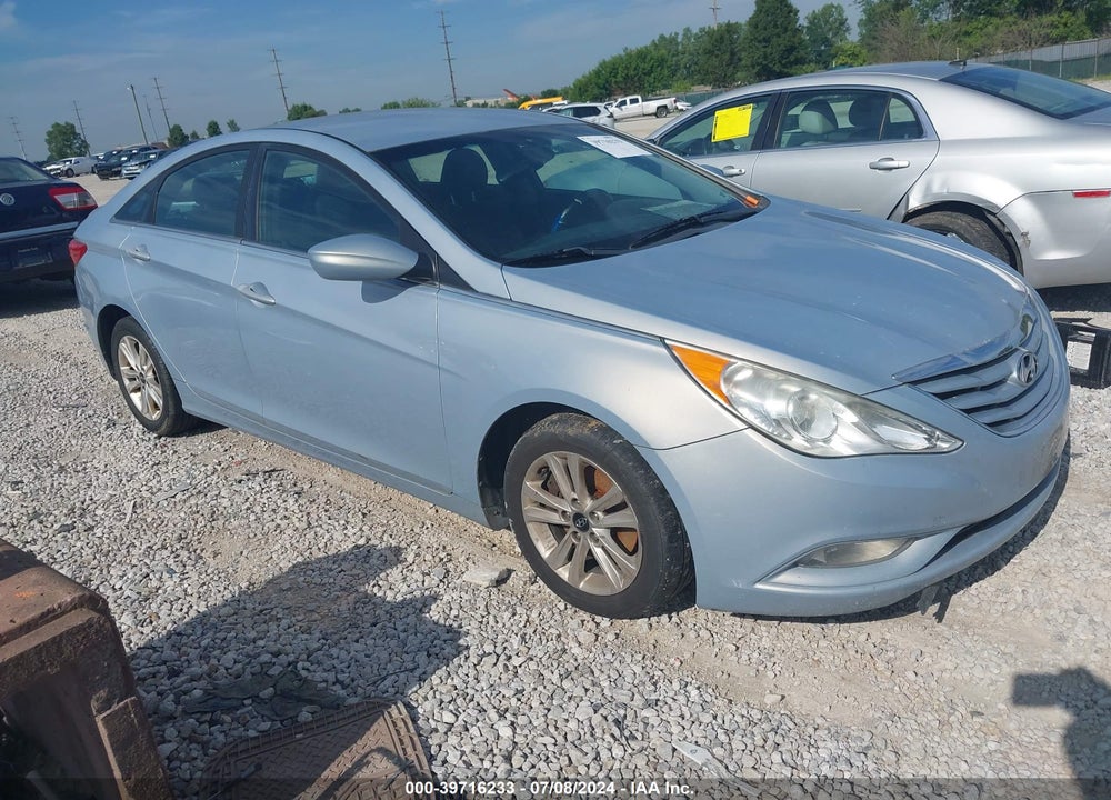 2013 HYUNDAI SONATA GLS VIN: 5NPEB4AC6DH664330