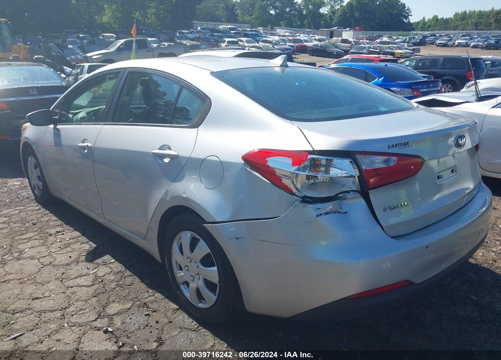 2015 KIA FORTE LX VIN: KNAFX4A61F5429527