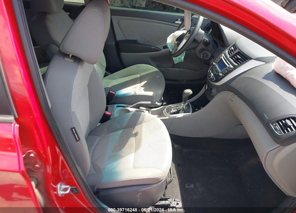 2013 HYUNDAI ACCENT GS VIN: KMHCT5AE7DU083609