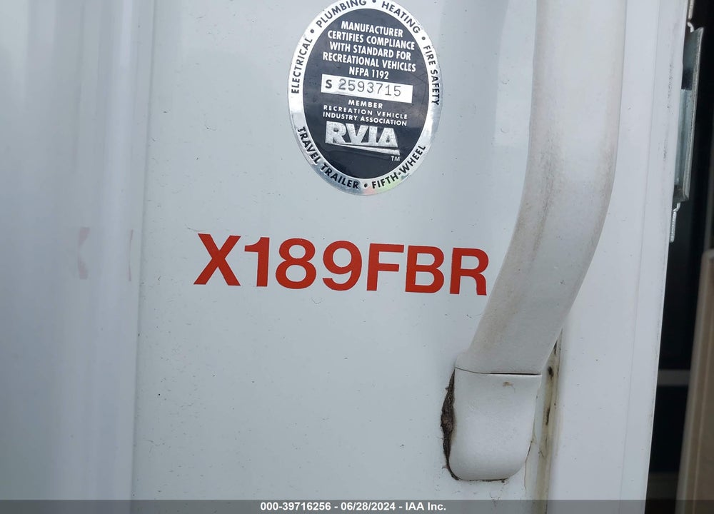 2010 CRUISER FUN FINDER VIN: 5RXTA1820A1018982