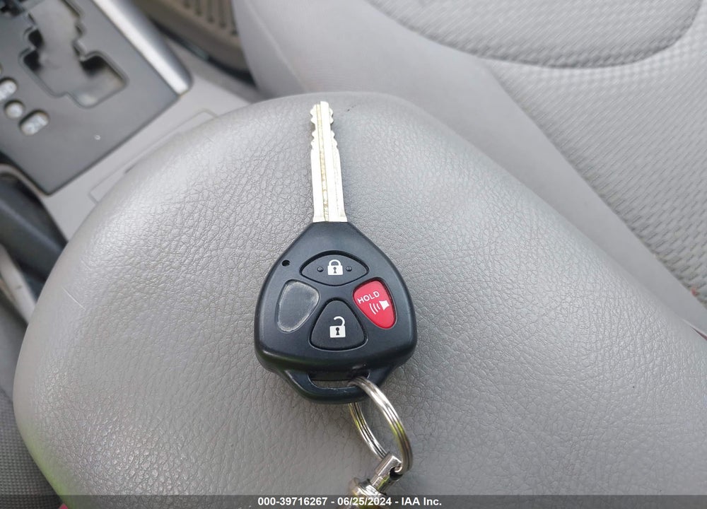 2006 TOYOTA RAV4 VIN: JTMBK31V965001075