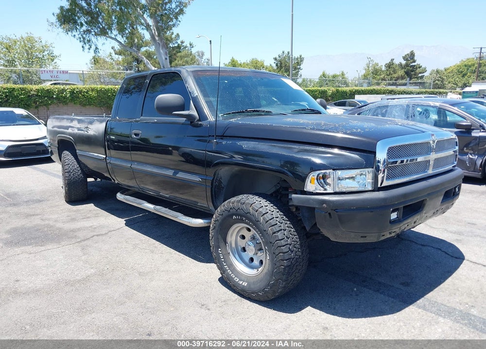 1999 DODGE RAM 1500 ST VIN: 1B7HF13Z7XJ521657