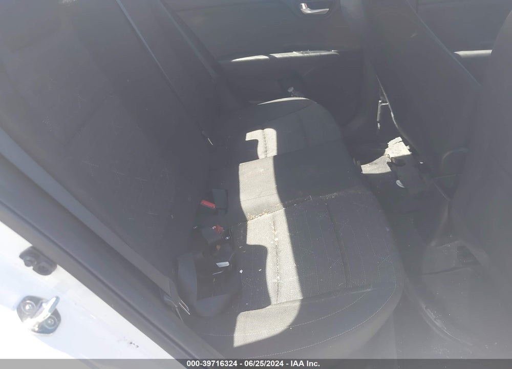2019 KIA RIO LX VIN: 3KPA24AB2KE243292