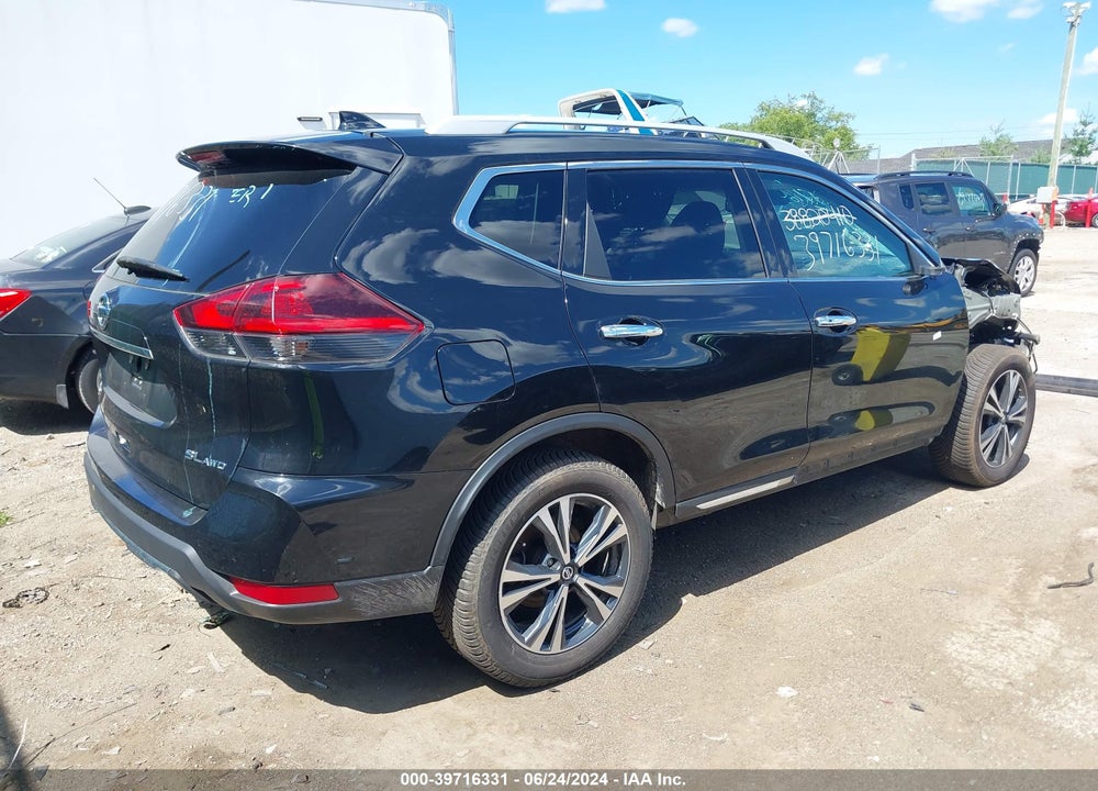 2018 NISSAN ROGUE SL VIN: 5N1AT2MV3JC715038