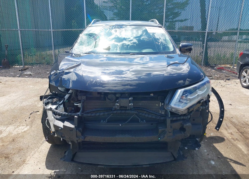 2018 NISSAN ROGUE SL VIN: 5N1AT2MV3JC715038