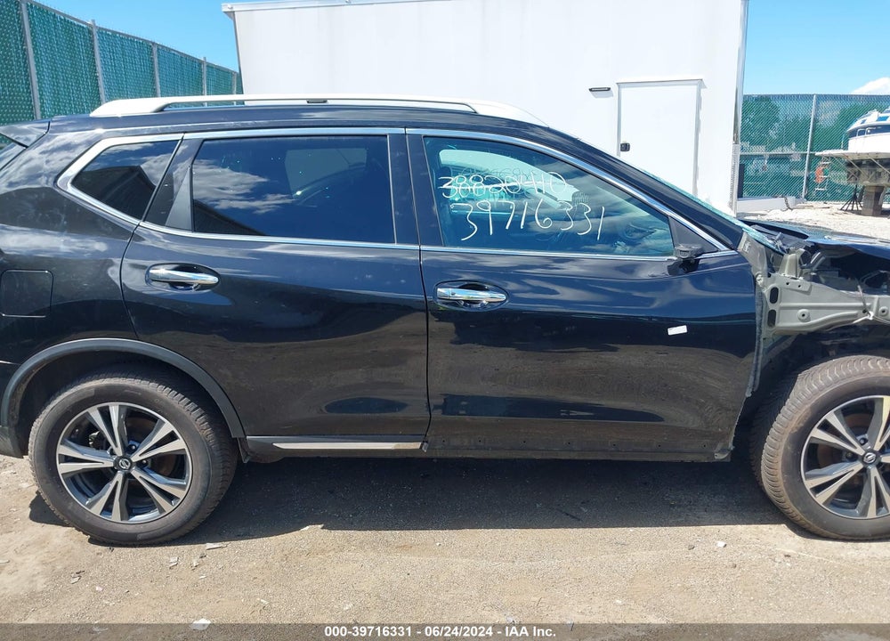 2018 NISSAN ROGUE SL VIN: 5N1AT2MV3JC715038