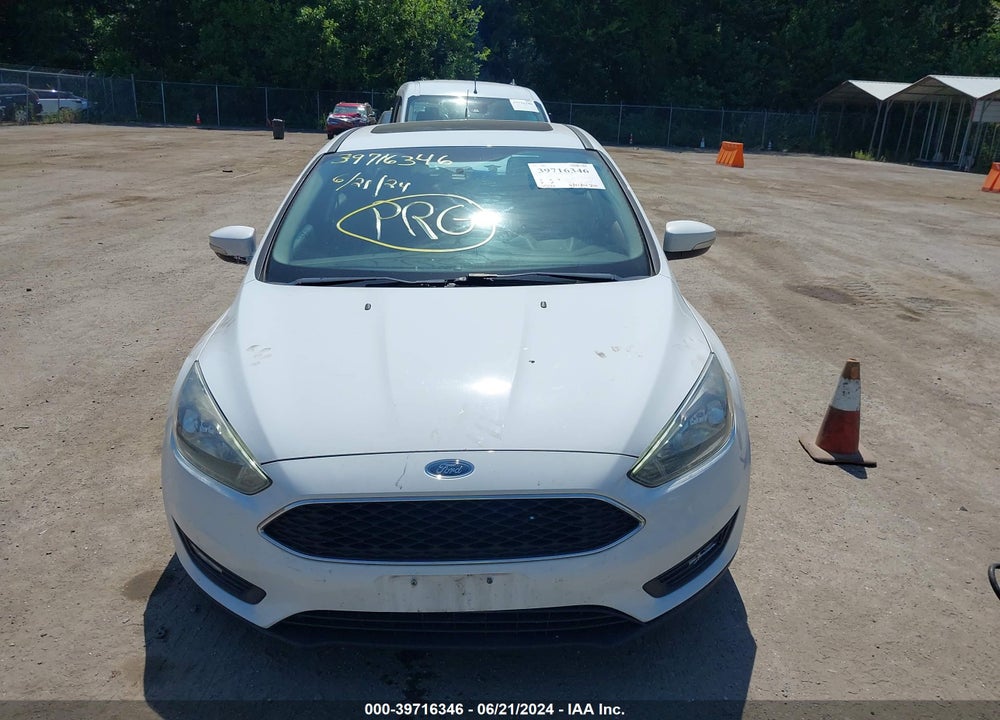 2018 FORD FOCUS SEL VIN: 1FADP3M29JL308915