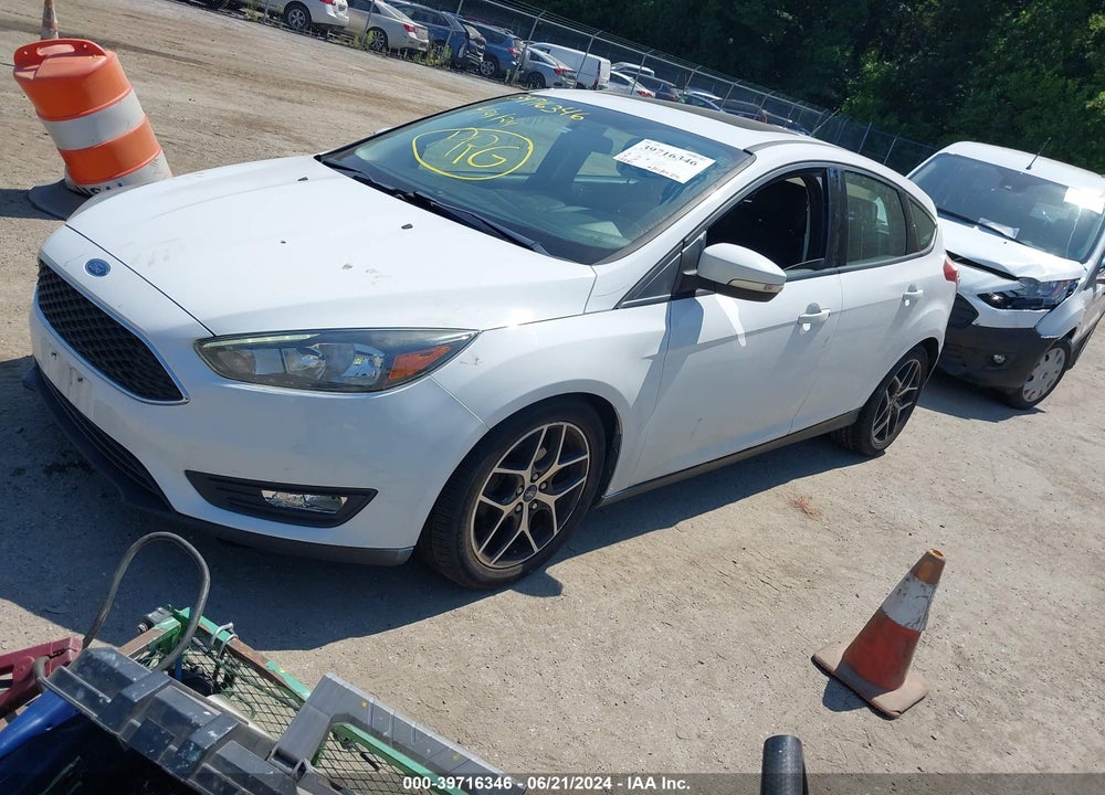 2018 FORD FOCUS SEL VIN: 1FADP3M29JL308915