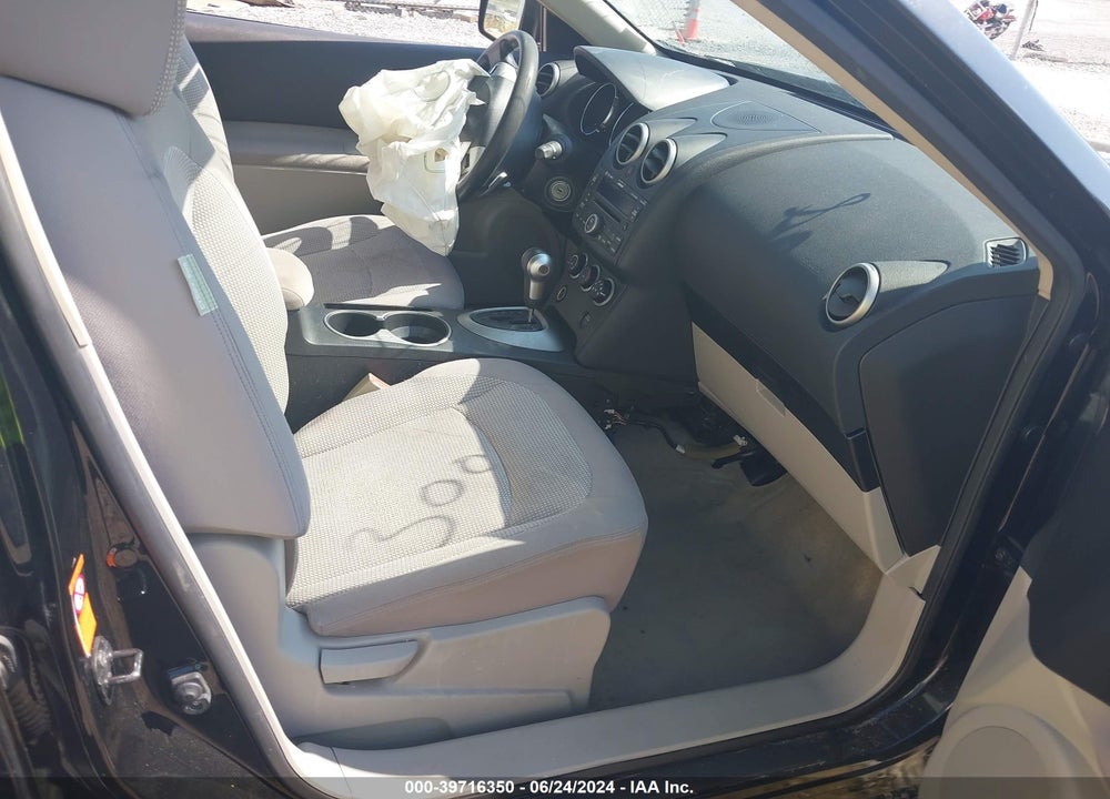 2008 NISSAN ROGUE SL VIN: JN8AS58T38W013008