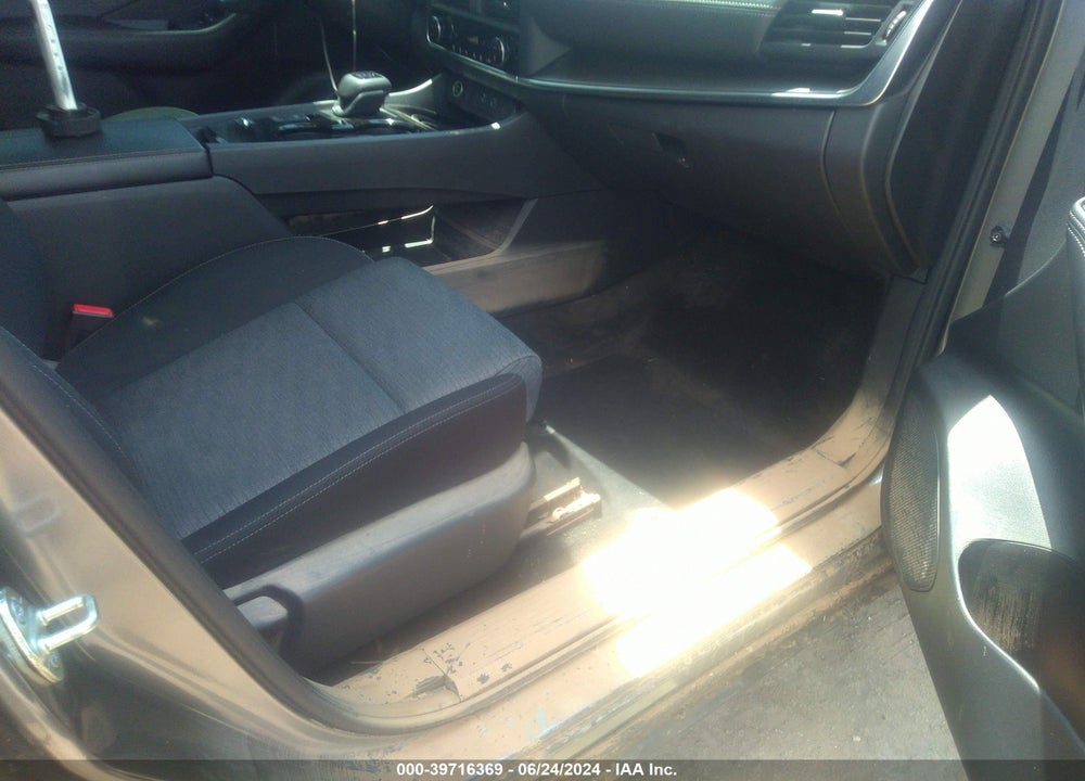 2023 NISSAN ROGUE SV FWD VIN: JN8BT3BAXPW426295