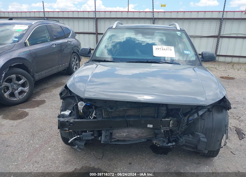2022 HYUNDAI VENUE LIMITED VIN: KMHRC8A34NU164417