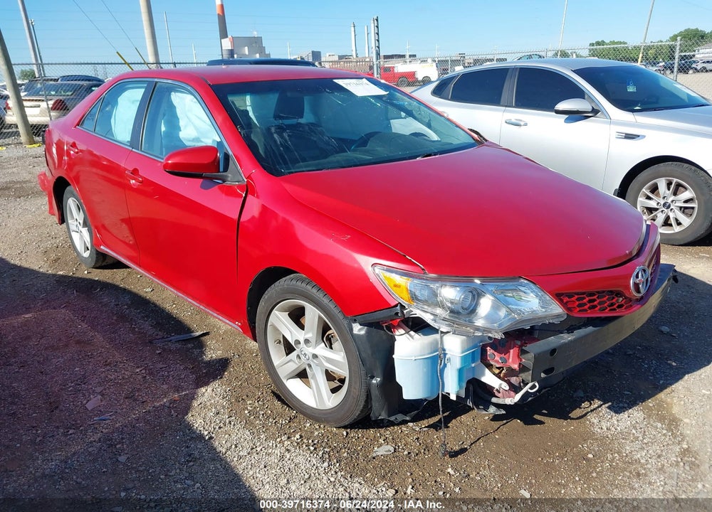 2013 TOYOTA CAMRY SE VIN: 4T1BF1FK5DU674371