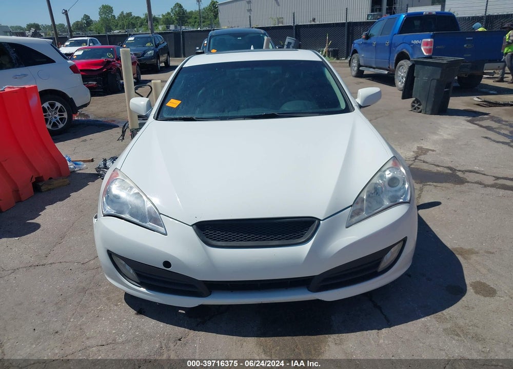 2011 HYUNDAI GENESIS 3.8 R-SPEC VIN: KMHHU6KH0BU052958