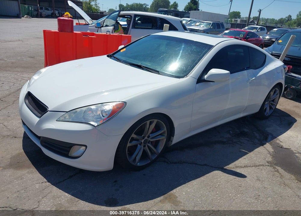 2011 HYUNDAI GENESIS 3.8 R-SPEC VIN: KMHHU6KH0BU052958