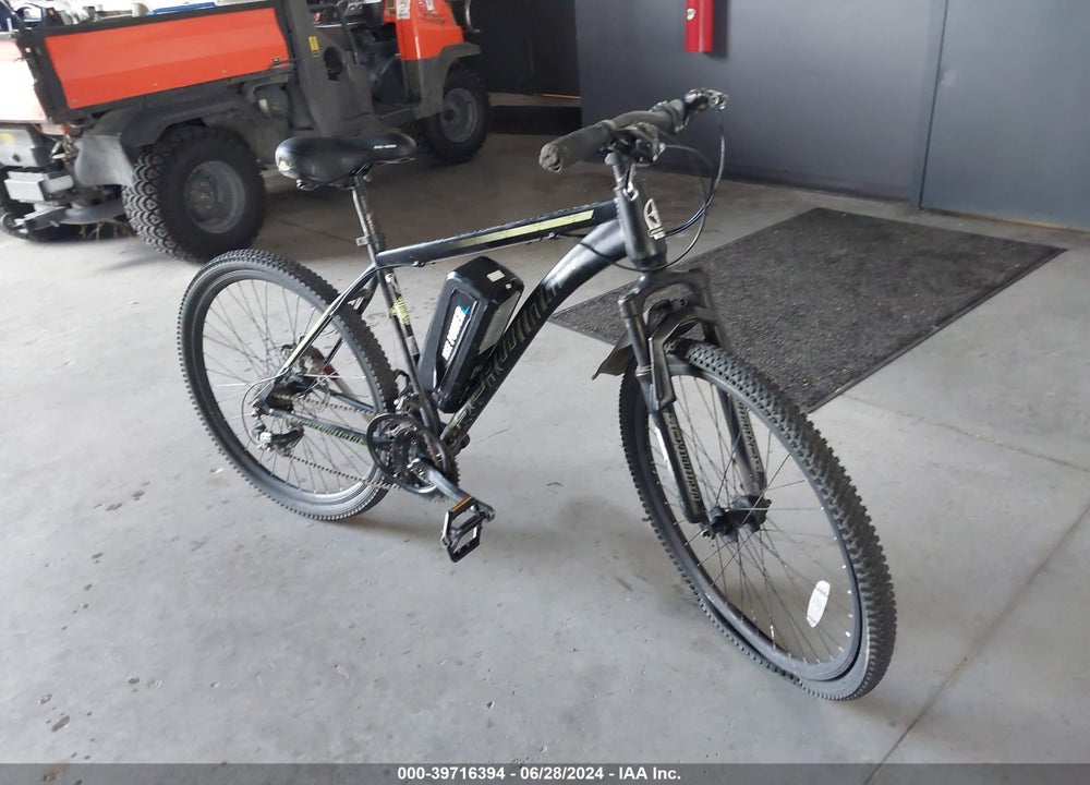 2015 SCHWINN POWERDYNE ELECTRIC BICYCLE VIN: ELECTRIC BICYCLE