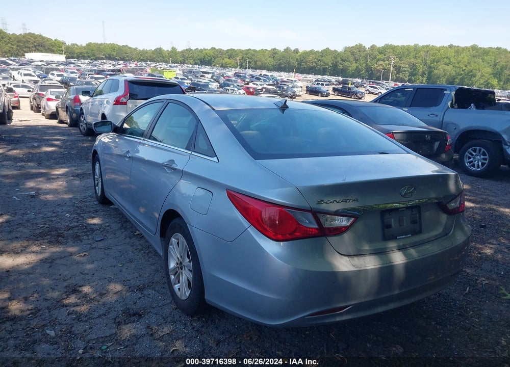 2013 HYUNDAI SONATA GLS VIN: 5NPEB4ACXDH690512