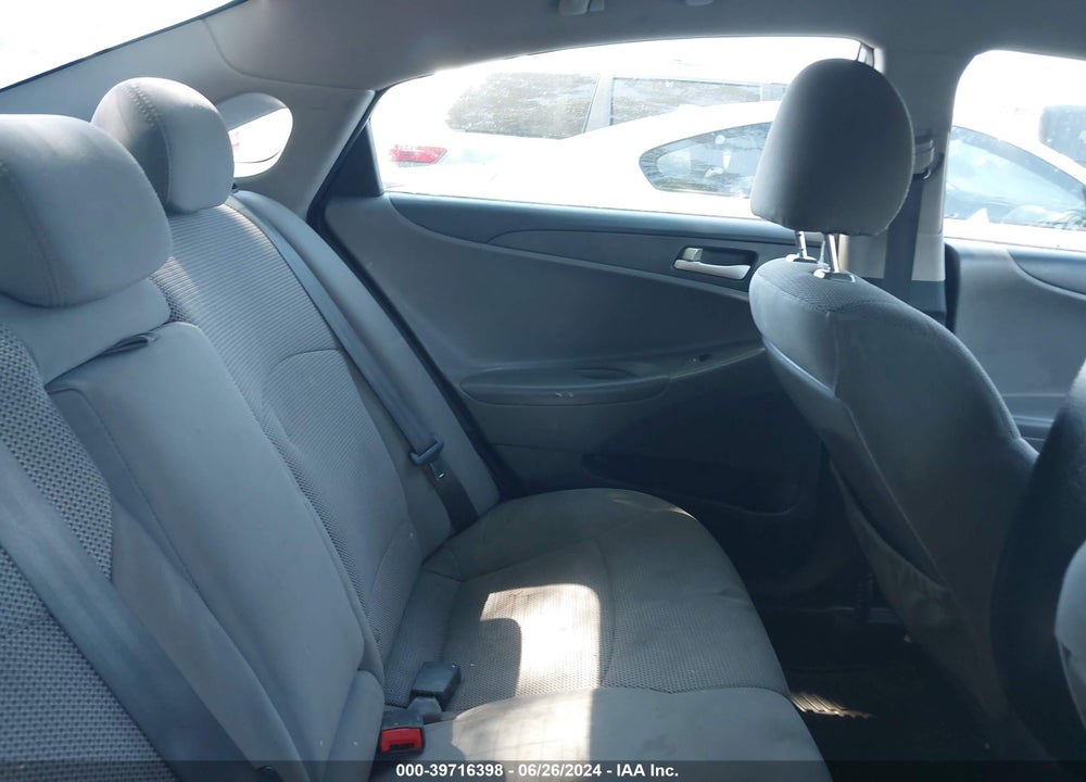 2013 HYUNDAI SONATA GLS VIN: 5NPEB4ACXDH690512