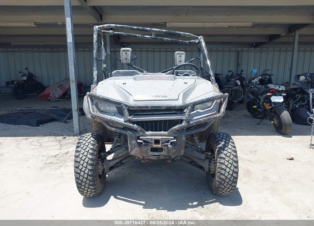 2022 HONDA SXS1000 M3 VIN: 1HFVE04B9N4600931
