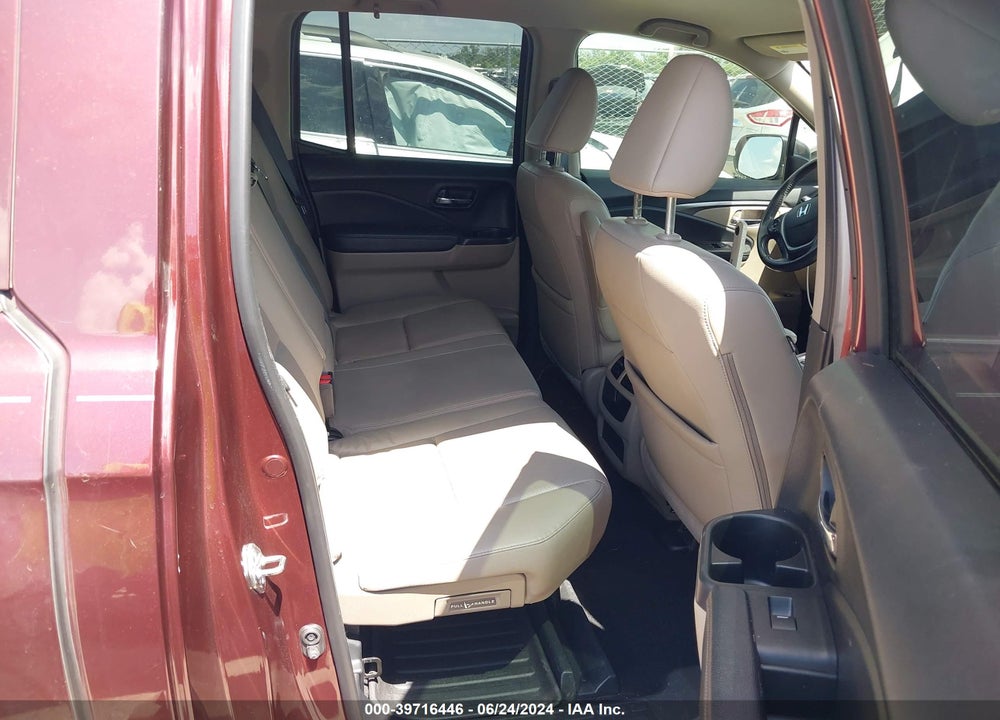 2018 HONDA RIDGELINE RTL-T VIN: 5FPYK2F67JB000687