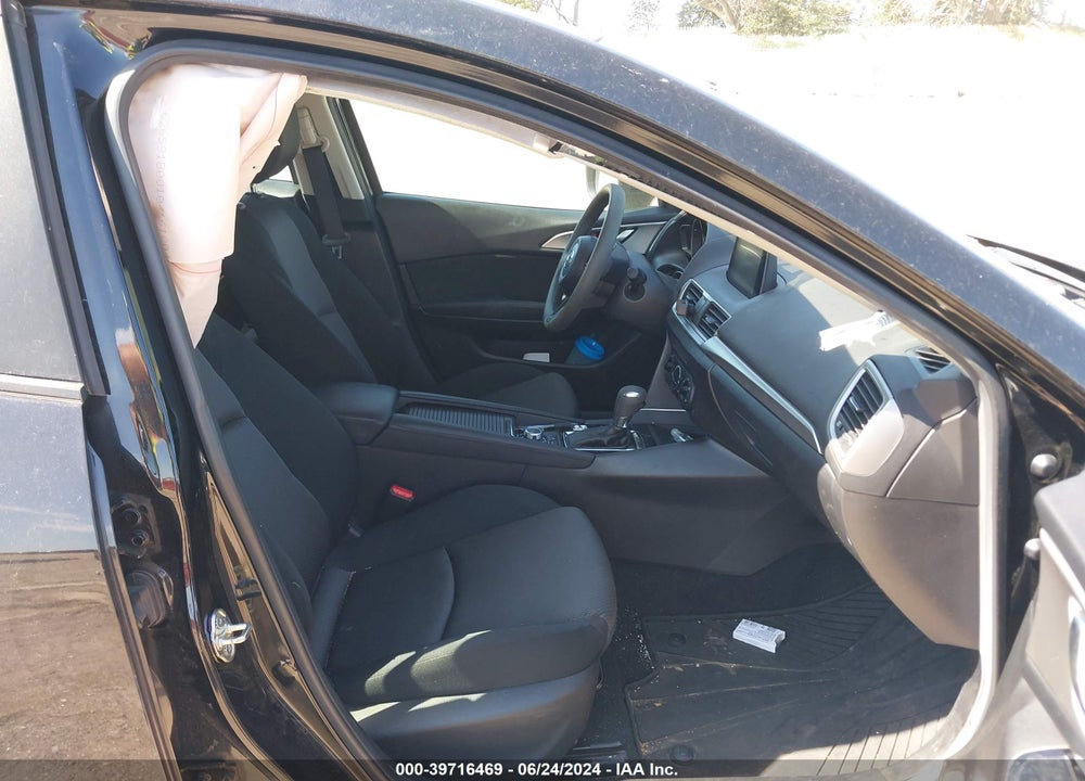 2017 MAZDA 3 SPORT VIN: 3MZBN1K72HM137053
