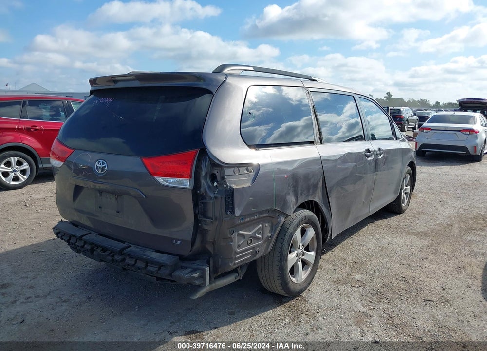 2013 TOYOTA SIENNA LE V6 8 PASSENGER VIN: 5TDKK3DC0DS307793
