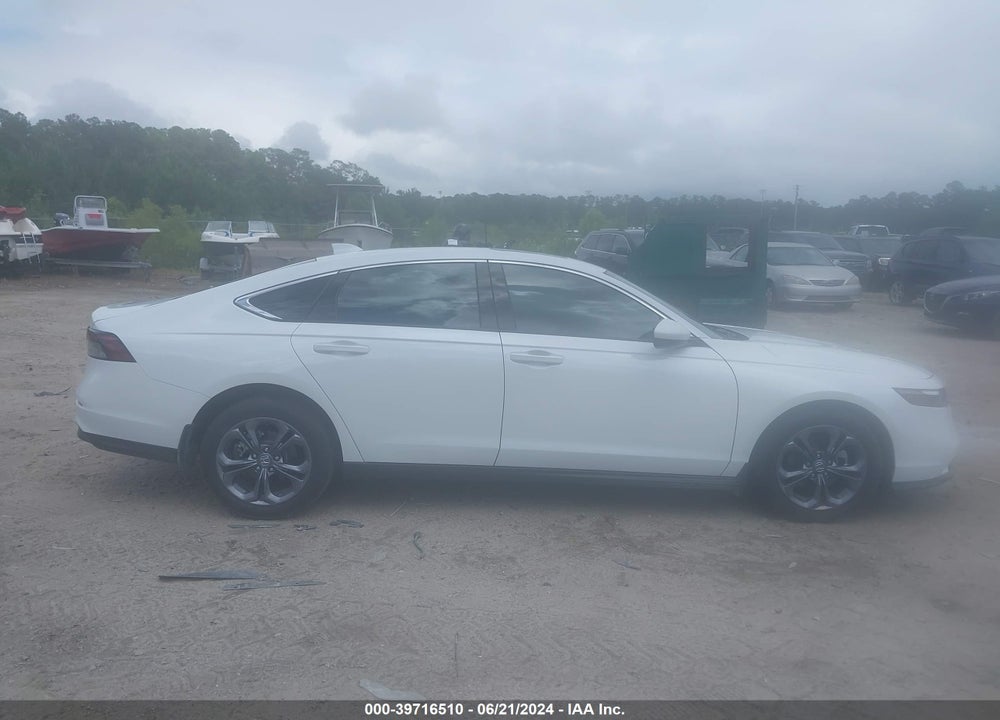 2024 HONDA ACCORD EX VIN: 1HGCY1F39RA023718