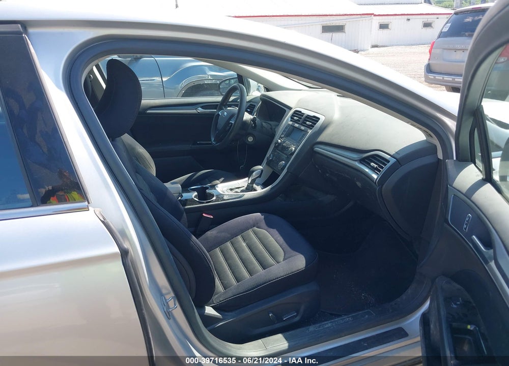 2015 FORD FUSION SE VIN: 3FA6P0H79FR191620