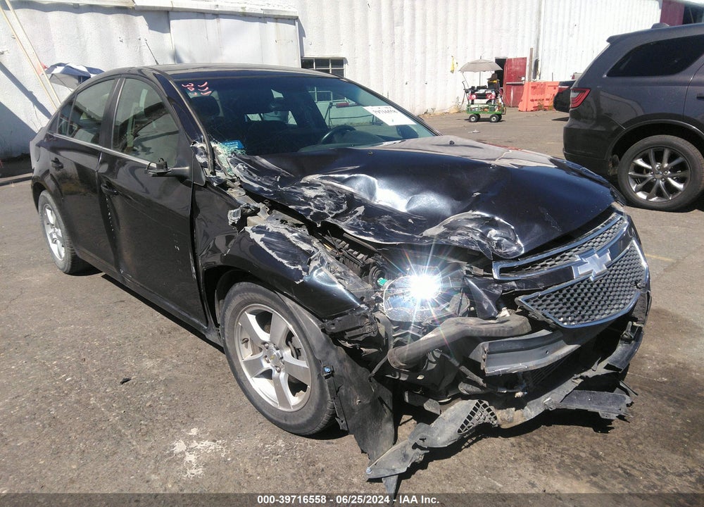 2014 CHEVROLET CRUZE 1LT AUTO VIN: 1G1PC5SB8E7161429