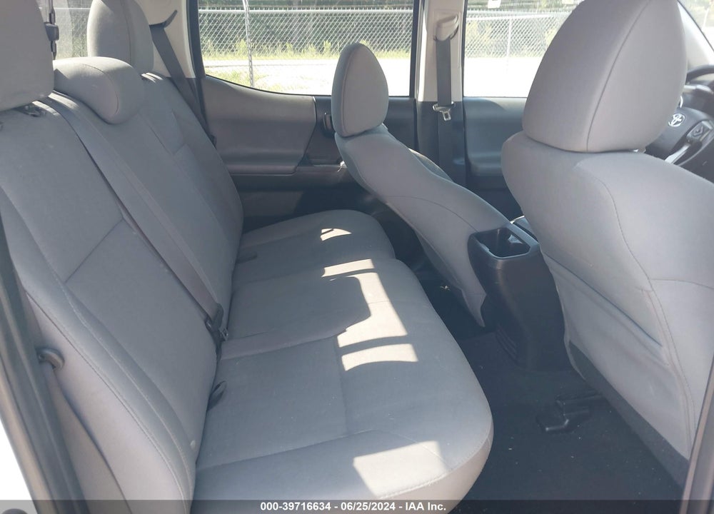 2017 TOYOTA TACOMA SR5 V6 VIN: 3TMCZ5AN6HM104592